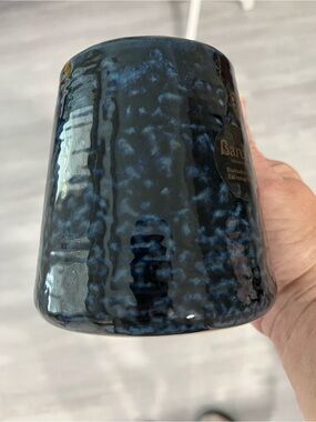 Barcela Handmade Ceramic Mug Portugal Rare Glaze color Deep Blue/Black Glaze NWT
